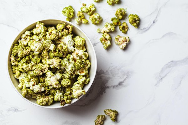 La popcorn à base de plantes et la relaxation : Un match parfait