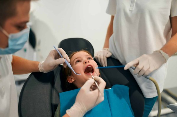 La dentisterie Hanok est-elle adaptée aux enfants ?